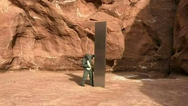 Estados Unidos: Desaparece el misterioso monolito de metal hallado en un desierto. Foto: AFP