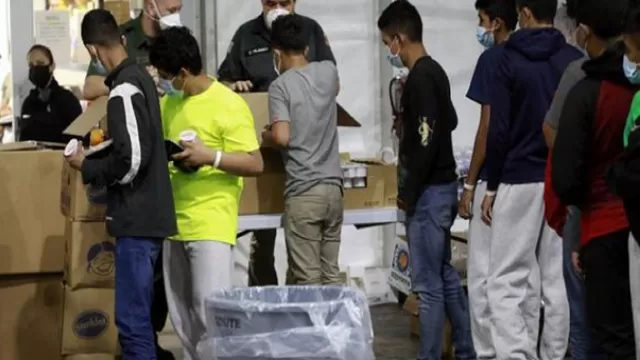 Estados Unidos: Gobierno de Joe Biden muestra primeros videos de niños migrantes bajo su custodia. Foto: AFP