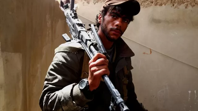 Miembro de las fuerzas sirias aliadas a EE.UU. y a los kurdos. Foto: AFP