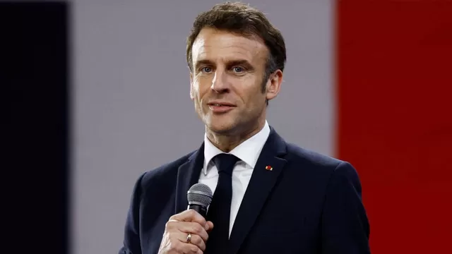 Emmanuel Macron: Lanzan huevo a presidente de Francia