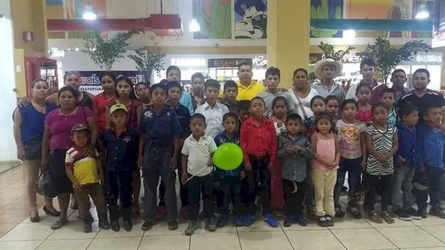 Guatemala: profesor reunió dinero y llevó a sus alumnos al cine por primera vez. Foto: Correo