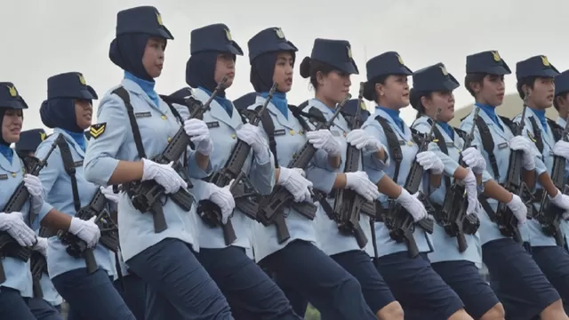 Indonesia: Ejército pone fin a las "pruebas de virginidad" para las reclutas. Foto referencial: AFP