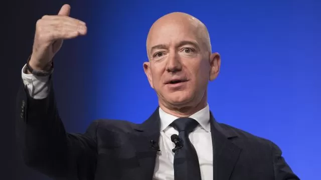 Jeff Bezos destrona a Bill Gates como el estadounidense más rico, según Forbes