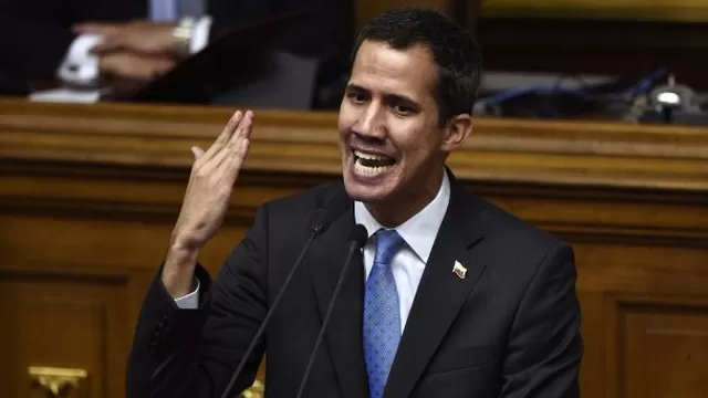 Esta orden de Guaidó resulta improbable debido a que el presidente socialista Nicolás Maduro cuenta con el apoyo de la Fuerza Armada. Foto: AFP