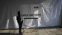 México realiza referéndum para definir continuidad de presidente López Obrador