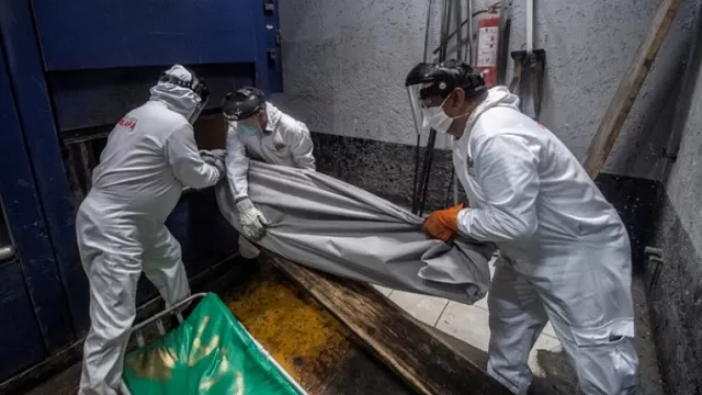 México supera a Italia en muertos por coronavirus y ya es el cuarto país con más fallecidos. Foto: AFP