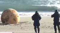 Japón: Hallan misteriosa esfera en orilla de una playa