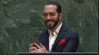 Bukele se toma selfie en estrado de la ONU para denunciar su formato obsoleto 