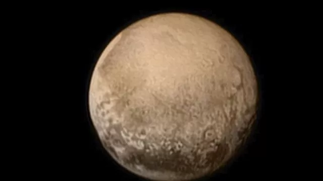 Nasa: captan las imágenes más cercanas de Plutón