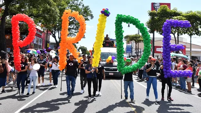 Desfile por el Día del Orgullo LGBT en San José de Costa Rica. Foto: AFP