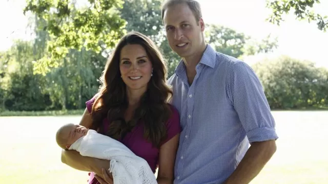 Príncipe William y duquesa de Cambridge esperan su segundo hijo
