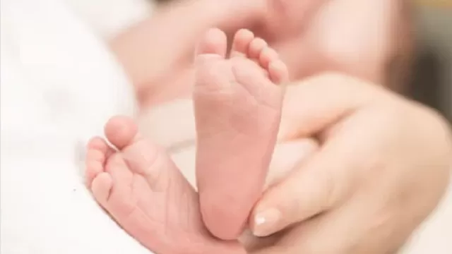 Rumania: Diez recién nacidos dieron positivo al coronavirus en una maternidad. Foto: Shutterstock