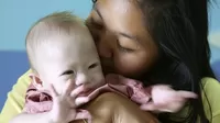 Tailandia: pareja australiana abandona a bebé con síndrome de down de madre subrogada