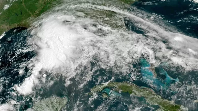 Tormenta tropical Claudette toca tierra en la costa norte del Golfo de México