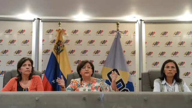 La presidenta del Consejo Nacional Electoral, Tibisay Lucena en conferencia de prensa en Caracas. (V&iacute;a: AFP)
