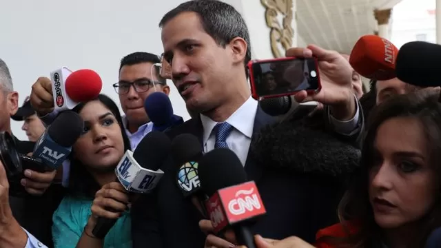 Venezuela: Contraloría prohíbe realizar operaciones financieras con Guaidó. Foto: EFE