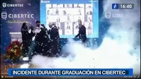 Ceremonia de graduación de Cibertec se vuelve viral por este incidente inesperado