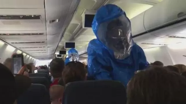 Pasajero causó pánico en avión al bromear con virus del ébola