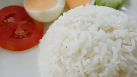 ¿Cómo cocinar el arroz para contribuir a evitar el cáncer?