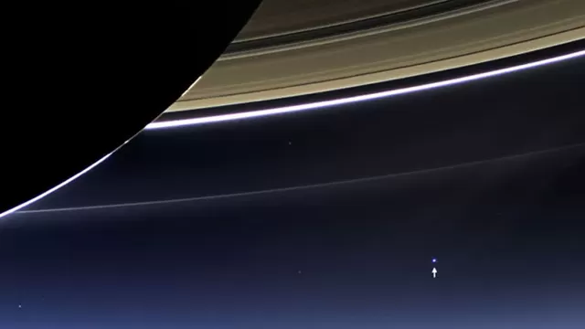 Primeras imágenes de la Tierra desde Saturno y Mercurio