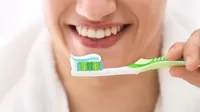 ¿Cuánta pasta de dientes tengo que usar y qué ocurre si me excedo?