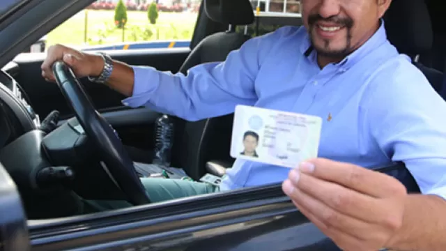 Se amplia vigencia de las licencias de conducir particulares hasta a 10 años
