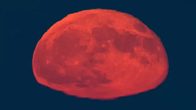 La Luna rectangular el nuevo y desconcertante fenómeno meteorológico