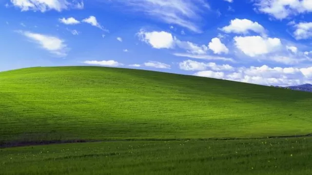 Este fondo de pantalla pertenece a la edición Windows XP, la cual se lanzó en el 2001.